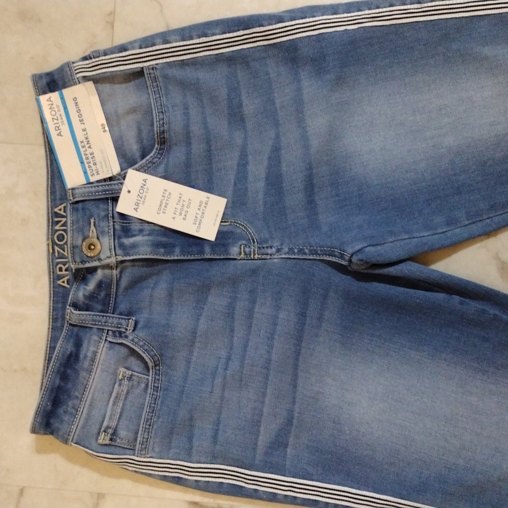 Arizona jeans.